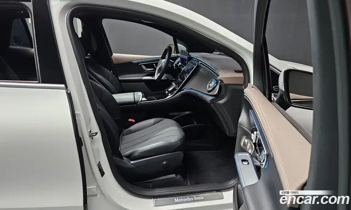 Mercedes-Benz EQE 2023 0.3 Автомат в Москве № 137333, фото 17