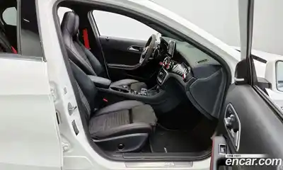 Mercedes-Benz GLA-Class 2019 2.0 Автомат в Москве № 141304, миниатюра 10