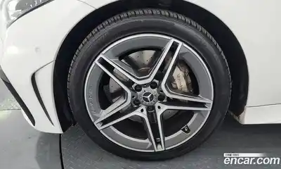 Mercedes-Benz CLS-Class 2023 2.0 Автомат в Москве № 143505, миниатюра 6