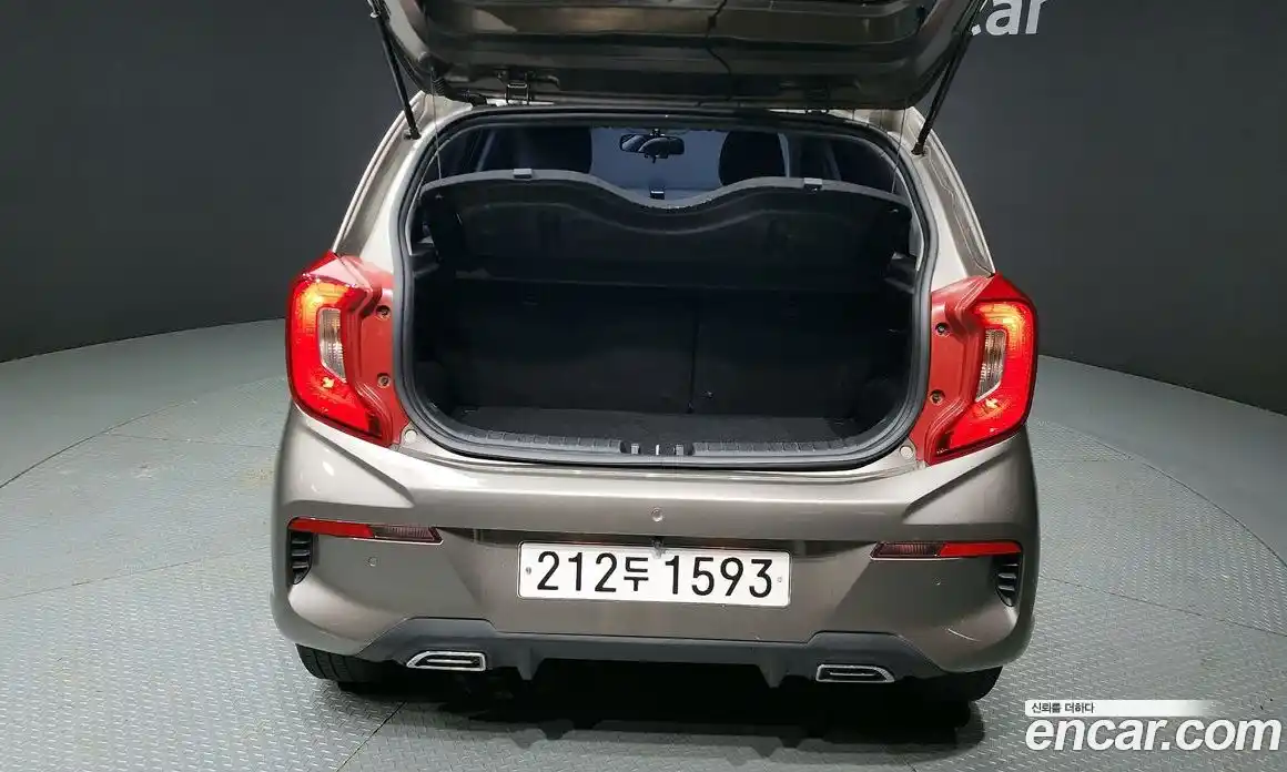 Kia Morning 2021 1.0 Автомат в Москве № 14395, фото 10