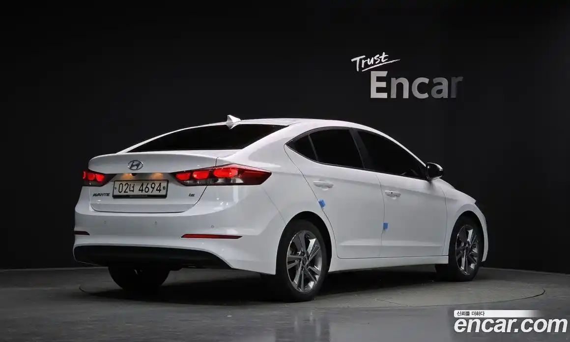 Hyundai Avante 2018 1.6 Автомат в Москве № 147871, фото 16