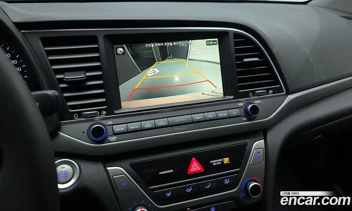 Hyundai Avante 2018 1.6 Автомат в Москве № 147871, фото 3