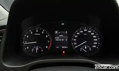 Hyundai Avante 2018 1.6 Автомат в Москве № 147871, миниатюра 7