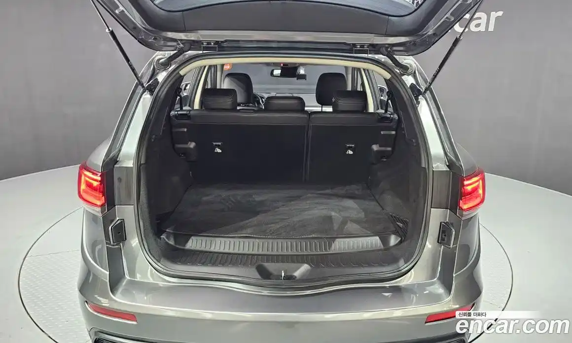 Renault QM6 2021 2.0 Автомат в Москве № 149710, фото 4