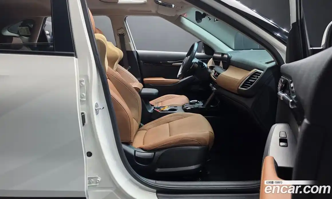 Kia Seltos 2023 1.6 Автомат в Москве № 15480, фото 10