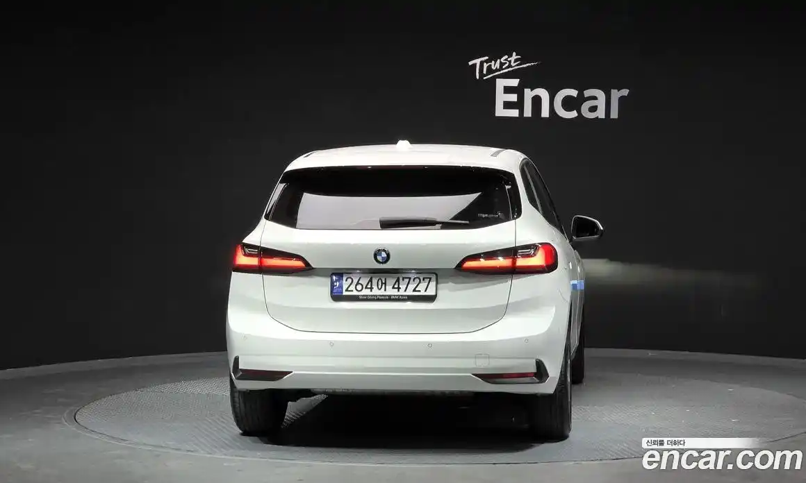 BMW 2-Series 2023 2.0 Автомат в Москве № 157217, фото 4