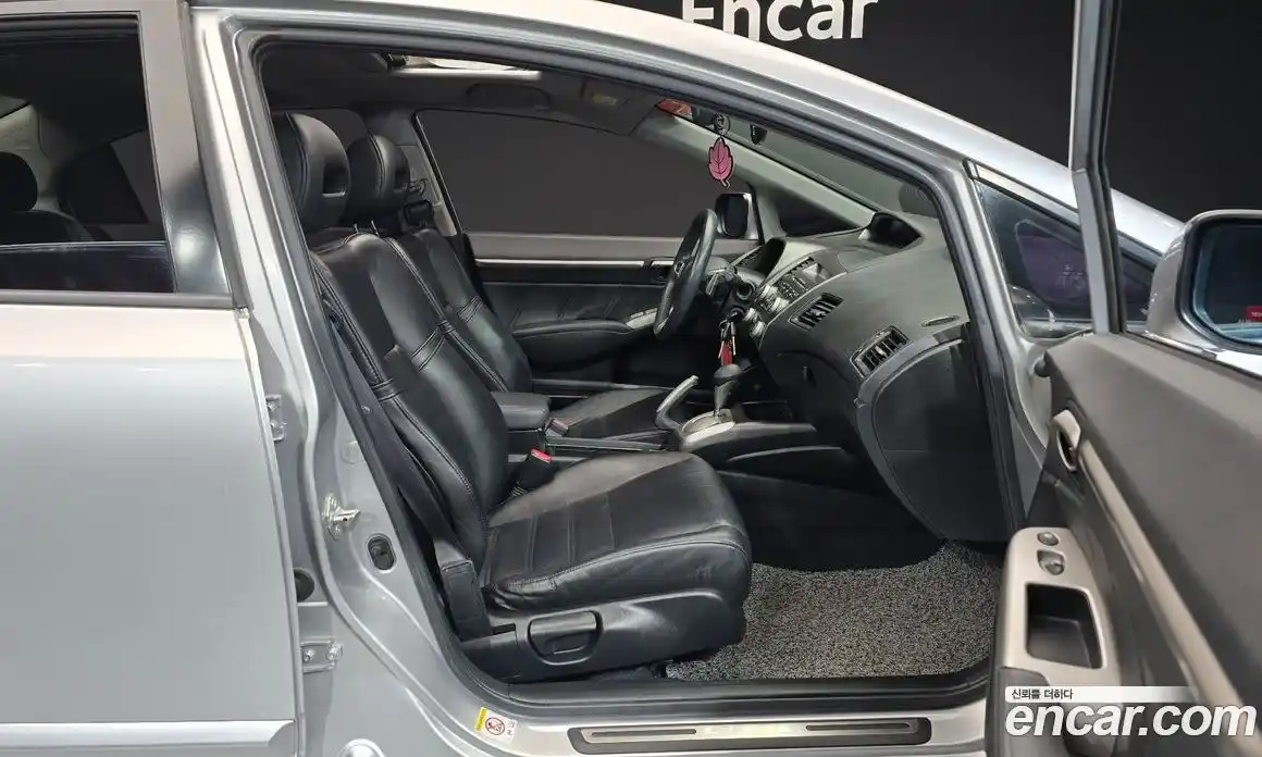 Honda Civic 2009 2.0 Автомат в Москве № 160217, фото 1