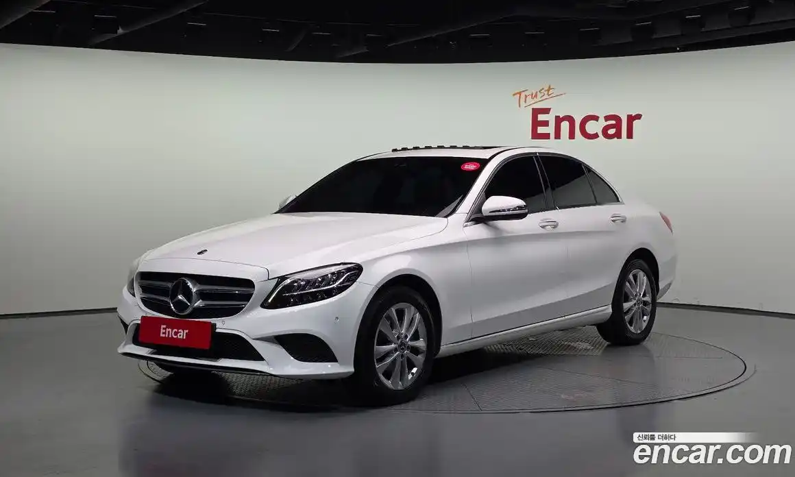 Mercedes-Benz C-Class 2019 1.9 Автомат в Москве № 161076, фото 4