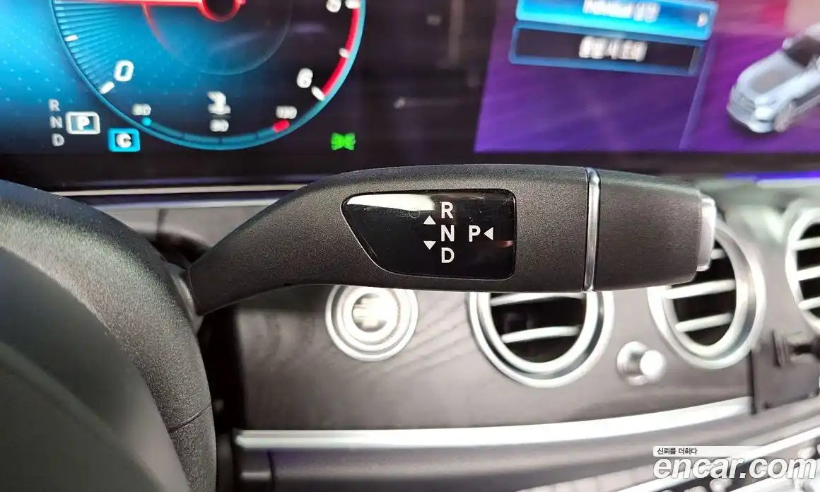 Mercedes-Benz E-Class 2021 1.9 Автомат в Москве № 161941, фото 18