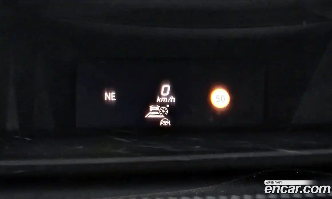 Mercedes-Benz E-Class 2022 2.0 Автомат в Москве № 161985, фото 12