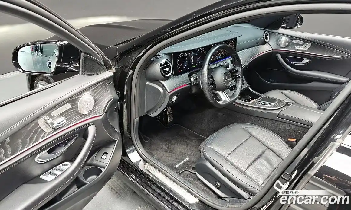 Mercedes-Benz E-Class 2022 2.0 Автомат в Москве № 161985, фото 18