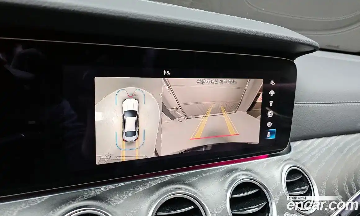 Mercedes-Benz E-Class 2022 2.0 Автомат в Москве № 161985, фото 19