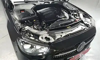 Mercedes-Benz E-Class 2022 2.0 Автомат в Москве № 161985, миниатюра 3