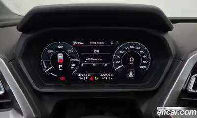 Audi Q4 e-tron 2023 0.2 Автомат в Москве № 162866, миниатюра 8