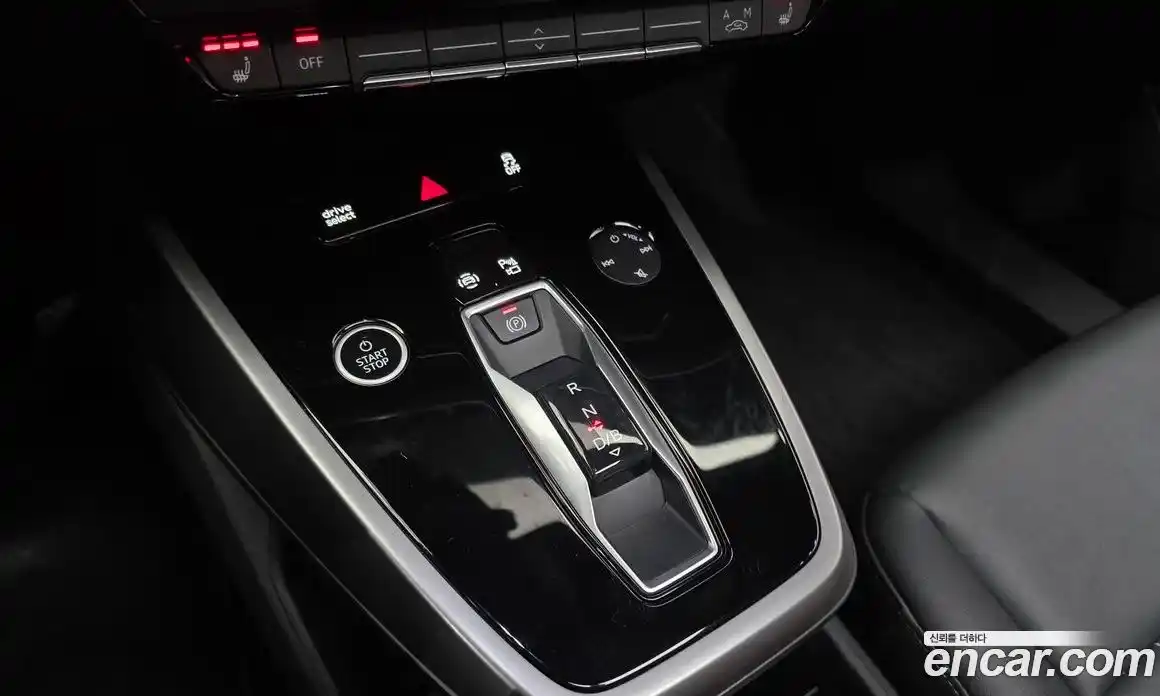 Audi Q4 e-tron 2023 0.2 Автомат в Москве № 162866, фото 9