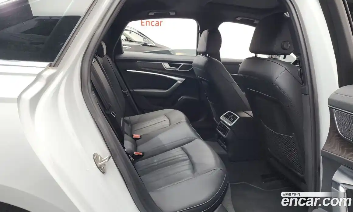 Audi A6 2022 2.0 Автомат в Москве № 163547, фото 4