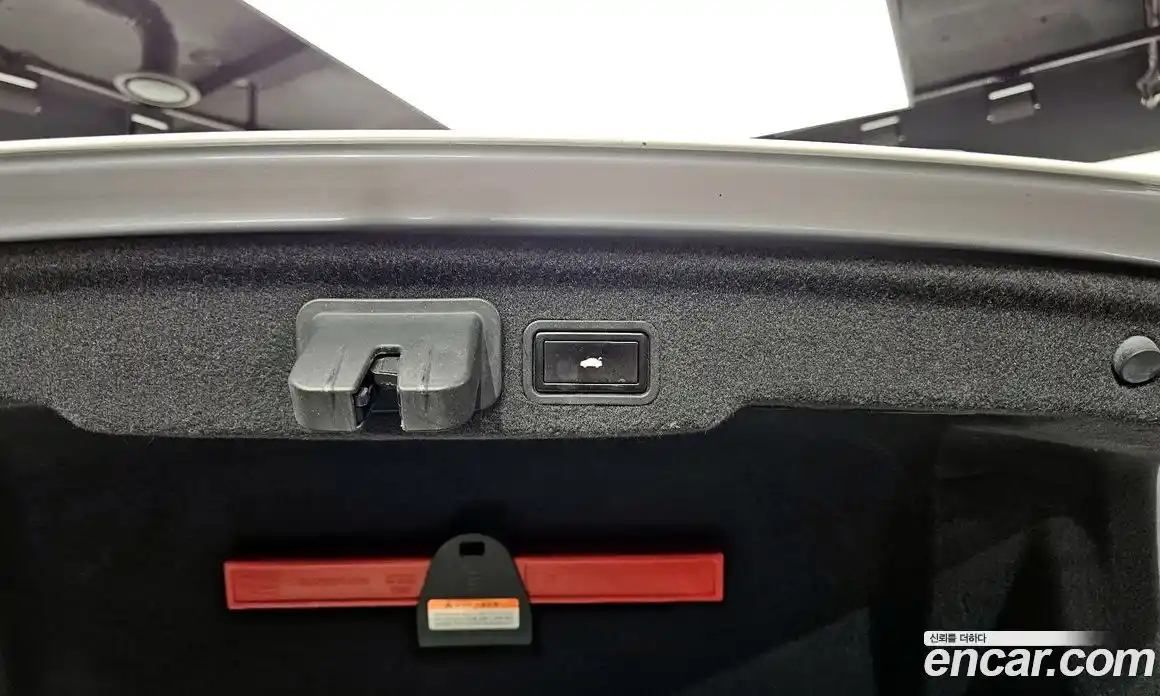 Audi A8 2012 4.2 Автомат в Москве № 163781, фото 6