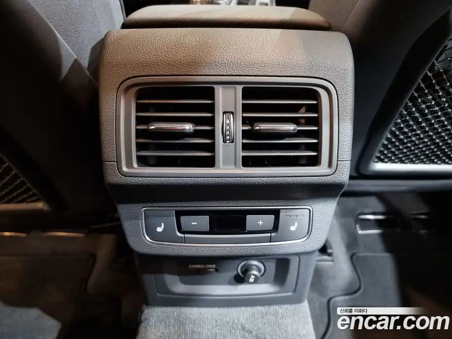 Audi Q5 2023 2.0 Автомат в Москве № 163972, фото 19