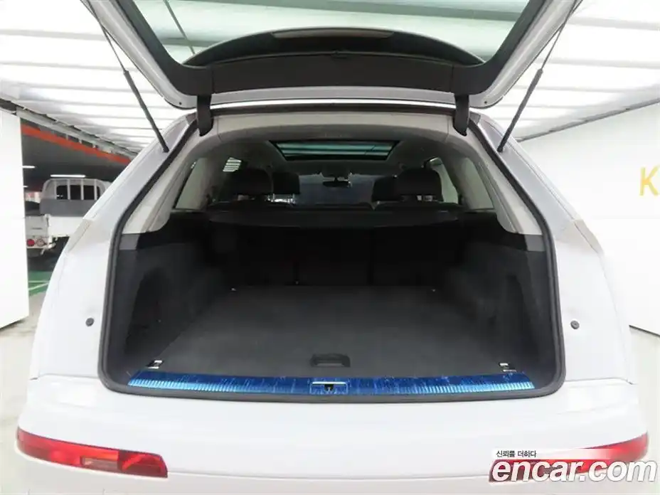 Audi Q7 2019 2.0 Автомат в Москве № 164109, фото 18