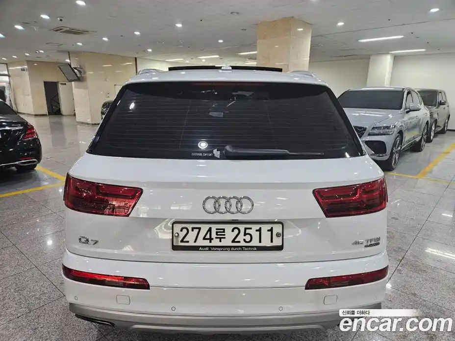Audi Q7 2019 2.0 Автомат в Москве № 164109, фото 4