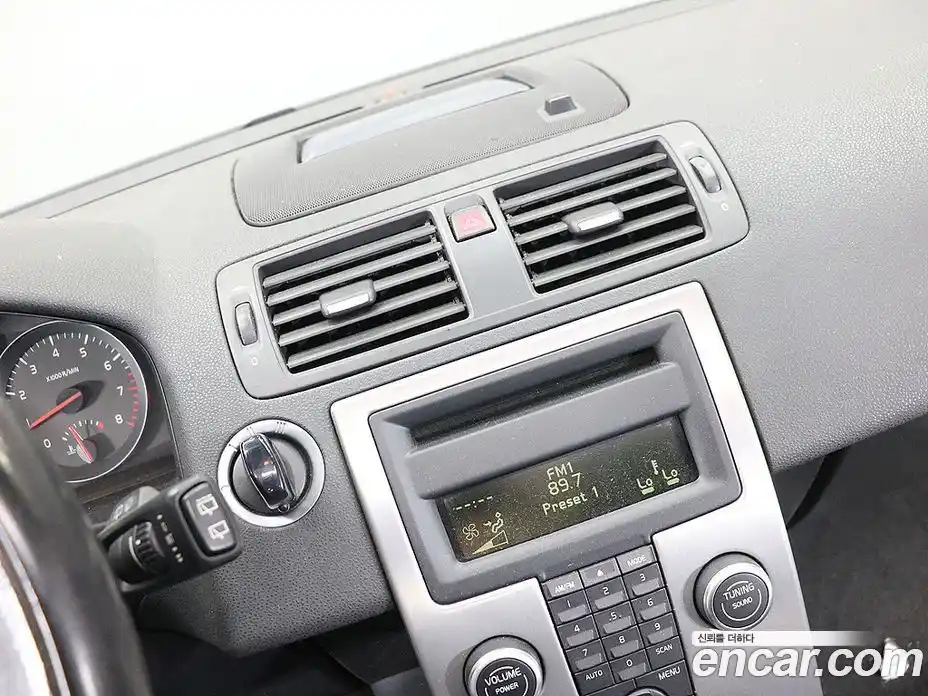 Volvo C30 2009 2.4 Автомат в Москве № 164836, фото 8