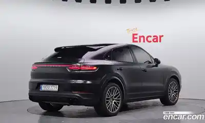 Porsche Cayenne 2023 3.0 Автомат в Москве № 165039, миниатюра 2