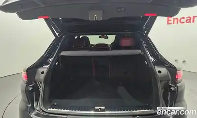 Porsche Cayenne 2023 3.0 Автомат в Москве № 165039, миниатюра 4