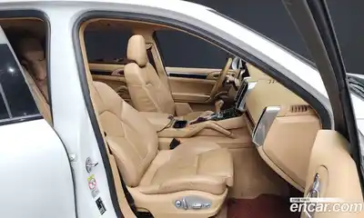 Porsche Cayenne 2017 3.0 Автомат в Москве № 165613, миниатюра 11