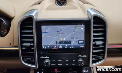 Porsche Cayenne 2017 3.0 Автомат в Москве № 165613, миниатюра 3