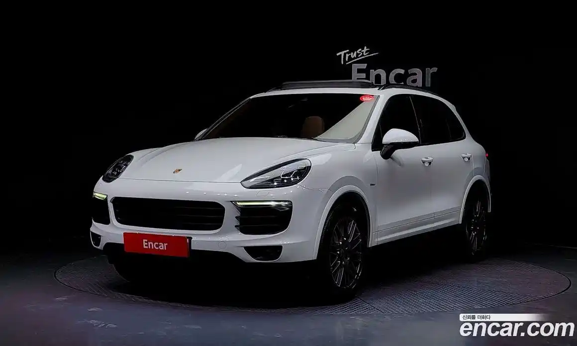 Porsche Cayenne 2017 3.0 Автомат в Москве № 165613, фото 4