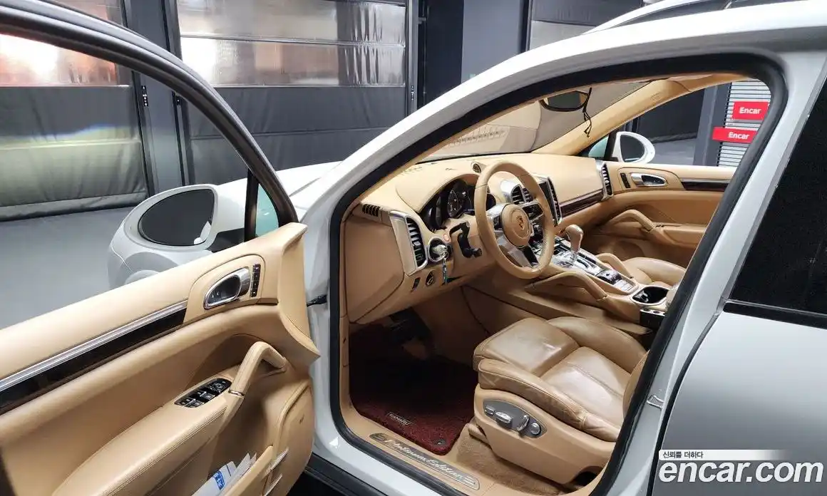 Porsche Cayenne 2017 3.0 Автомат в Москве № 165613, фото 7