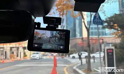 Porsche Taycan 2023 0.1 Автомат в Москве № 165777, миниатюра 12