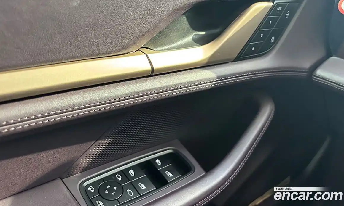 Porsche Taycan 2023 0.1 Автомат в Москве № 165777, фото 16