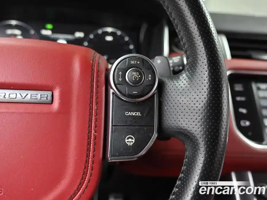 Land Rover Range-Rover Sport 2014 3.0 Автомат в Москве № 166570, фото 17