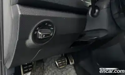 Volkswagen T-Roc 2021 2.0 Автомат в Москве № 169009, миниатюра 12