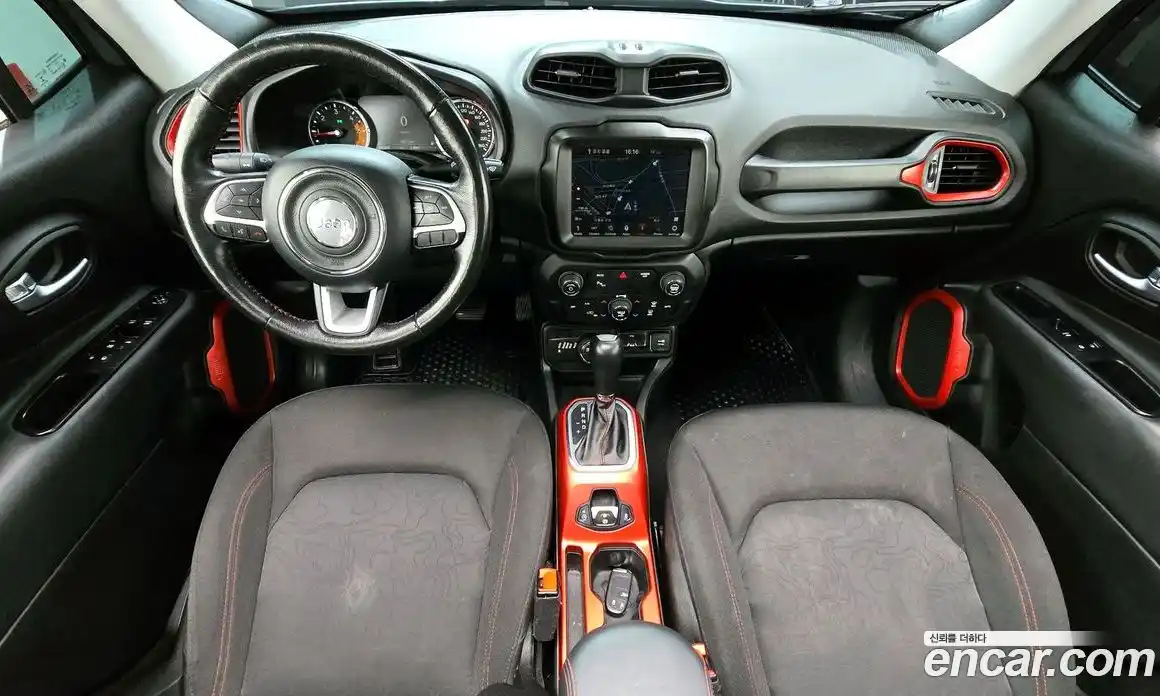 Jeep Renegade 2018 2.0 Автомат в Москве № 169635, фото 16