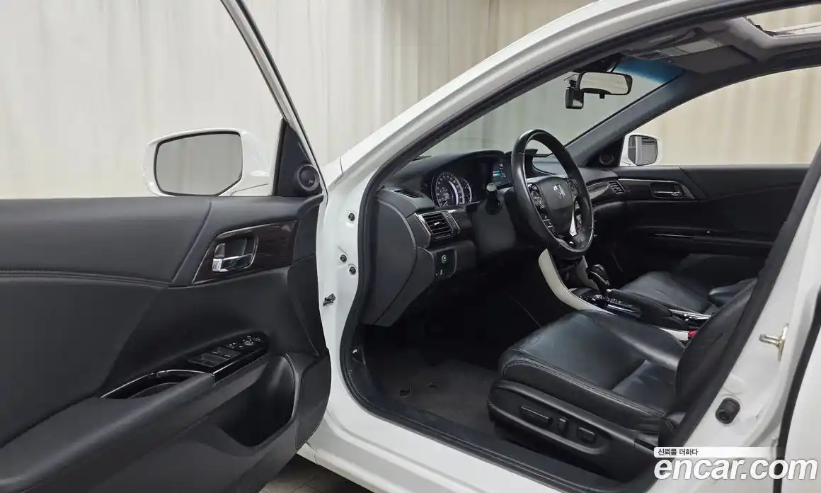 Honda Accord 2017 2.4 Автомат в Москве № 170570, фото 2