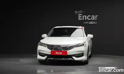 Honda Accord 2017 2.4 Автомат в Москве № 170570, миниатюра 7
