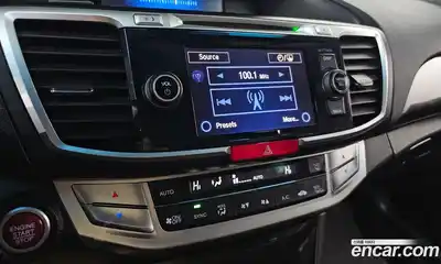 Honda Accord 2013 2.4 Автомат в Москве № 170651, миниатюра 5