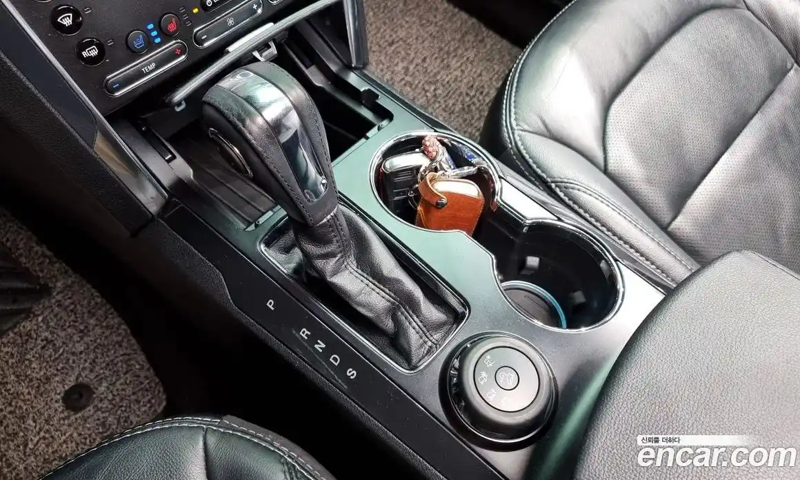 Ford Explorer 2019 2.3 Автомат в Москве № 170911, фото 9