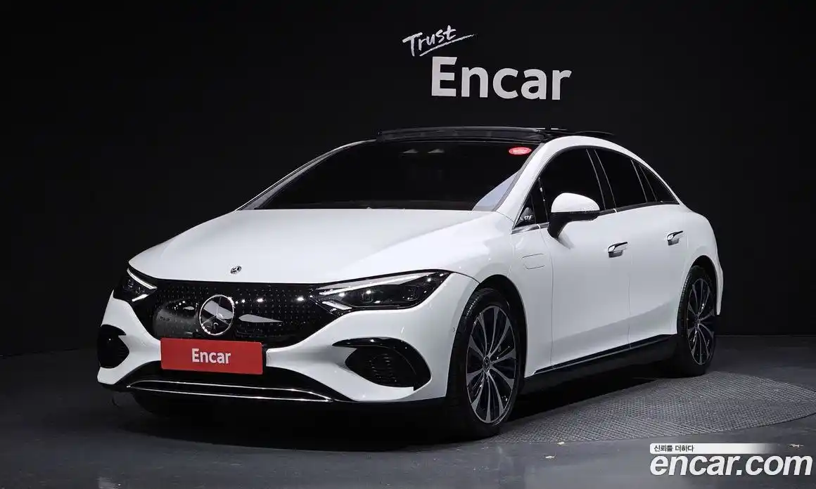 Mercedes-Benz EQE 2022 0.3 Автомат в Москве № 177177, фото 18