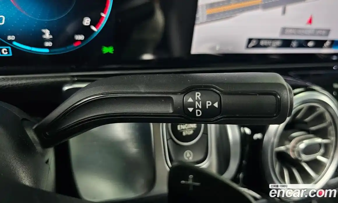 Mercedes-Benz GLB-Class 2020 2.0 Автомат в Москве № 180291, фото 12