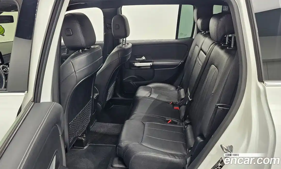 Mercedes-Benz GLB-Class 2020 2.0 Автомат в Москве № 180291, фото 16