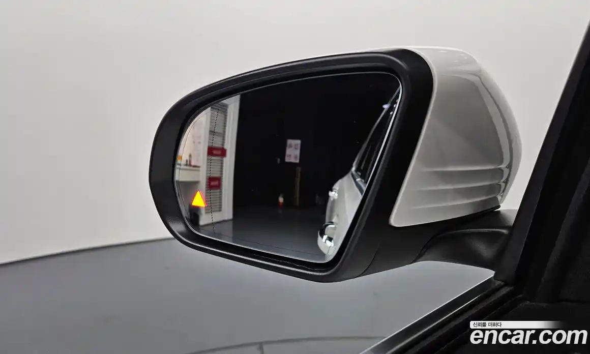 Mercedes-Benz GLB-Class 2020 2.0 Автомат в Москве № 180291, фото 20