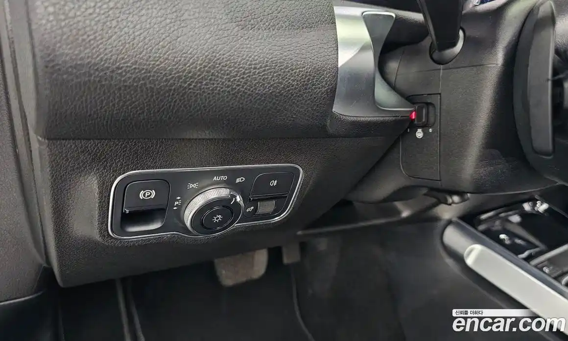 Mercedes-Benz GLB-Class 2020 2.0 Автомат в Москве № 180291, фото 7