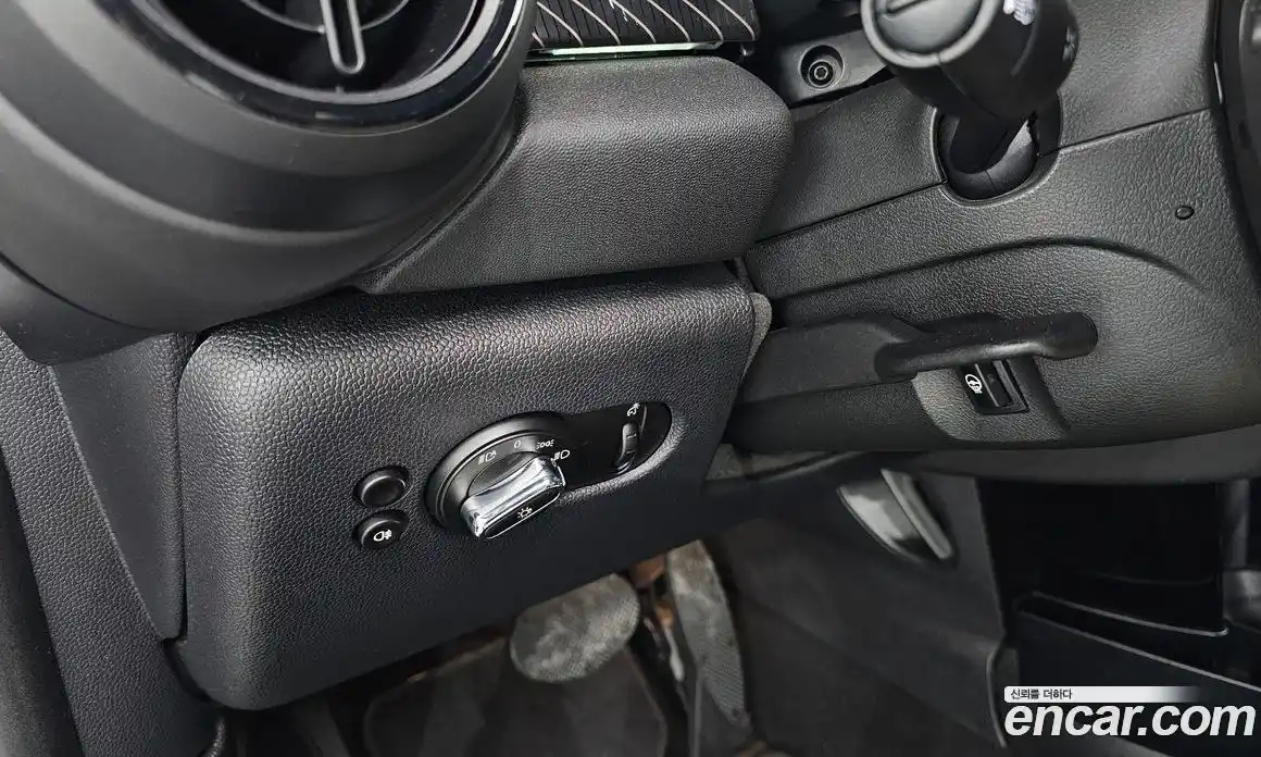 Mini Cooper Convertible 2024 2.0 Автомат в Москве № 180566, фото 17