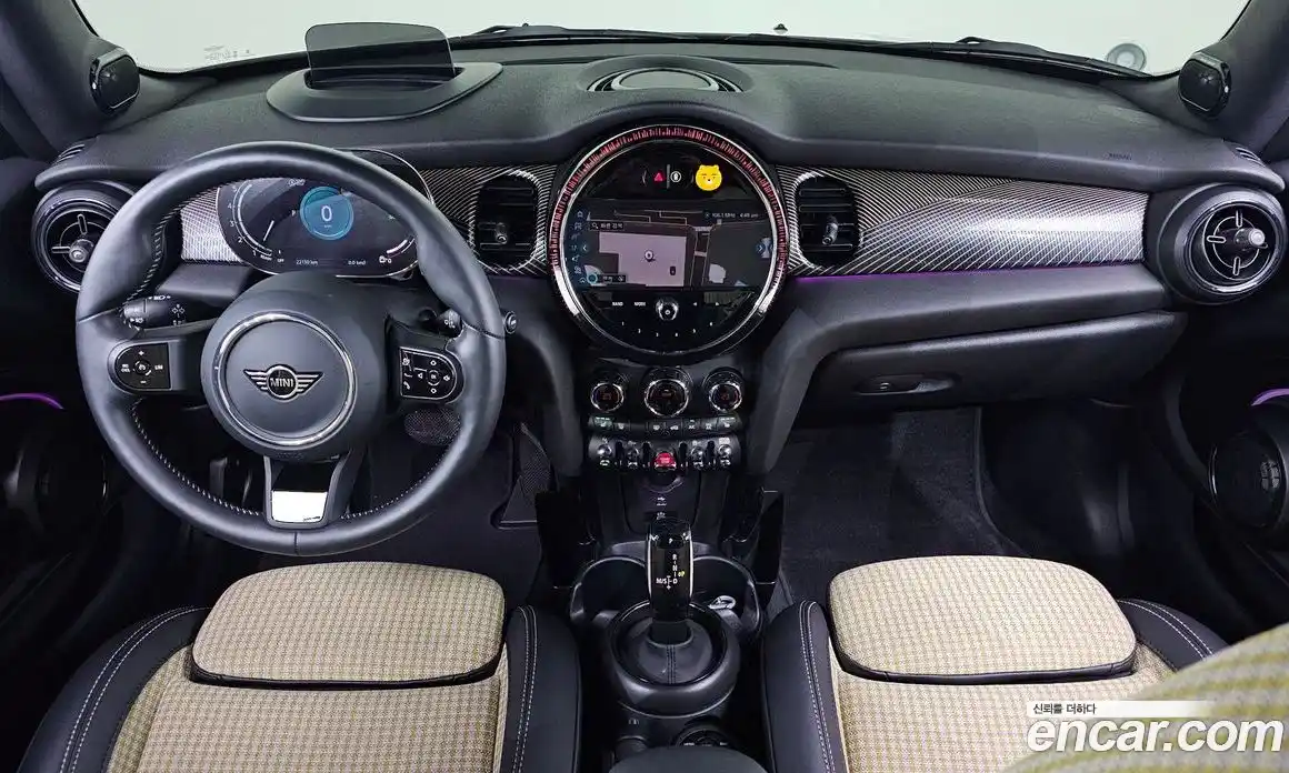 Mini Cooper Convertible 2024 2.0 Автомат в Москве № 180566, фото 9