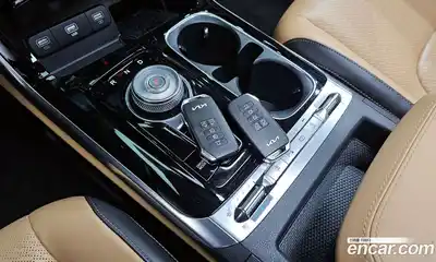 Kia Canival 2023 2.2 Автомат в Москве № 18541, миниатюра 12