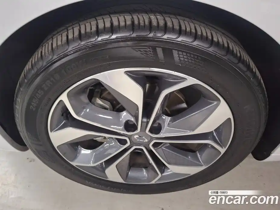 Renault SM6 2019 2.0 Автомат в Москве № 185432, фото 17