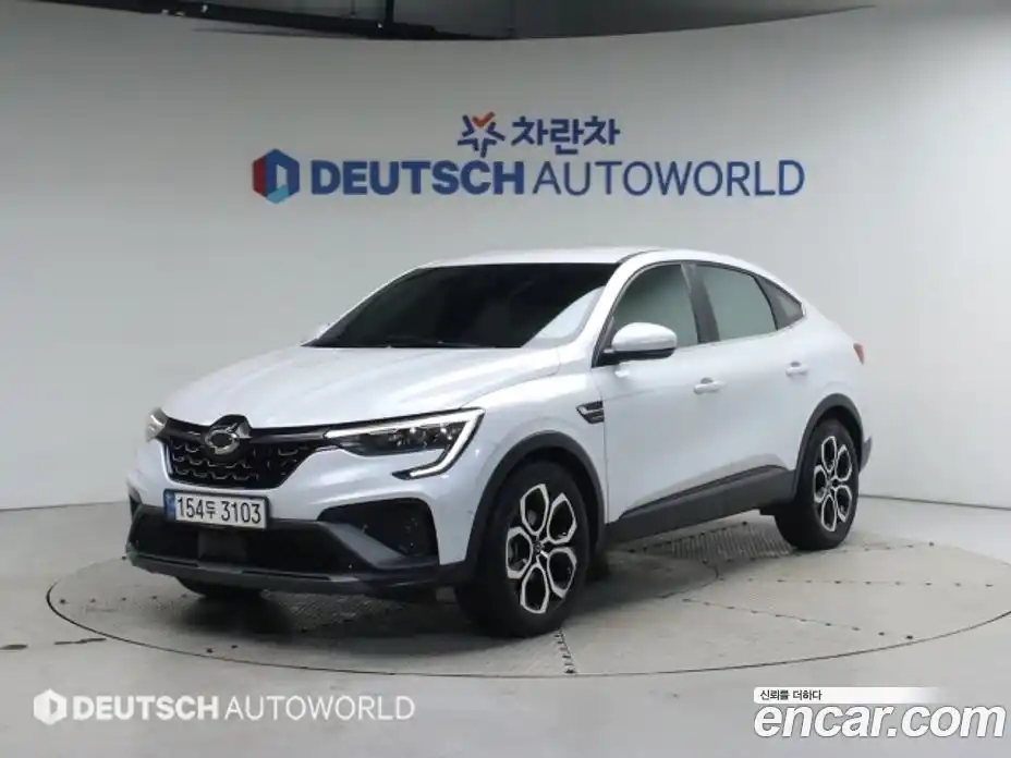 Renault XM3 2023 1.6 Автомат в Москве № 185906, фото 1